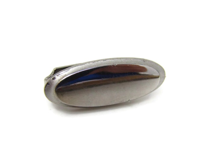 Vintage Tie Clip Tie Bar: Beveled Border Silver Tone Oval