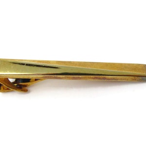 Vintage Tie Clip Tie Bar: Wedged Raised Design Smooth & Textured Modernist