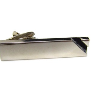 Vintage Tie Bar Tie Clip: Minimalist Open Stripe Corner Hollow Body Excellent Design Silver Tone