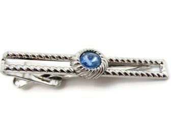 Blue Jewel Tie Clip Vintage Tie Bar: Beautiful Open Design High Quality Twist Border