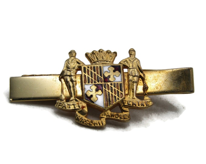 Fatti Naschi Parole Fenine Lettered & Crest Tie Bar Tie Clip Gold Tone Men's Jewelry