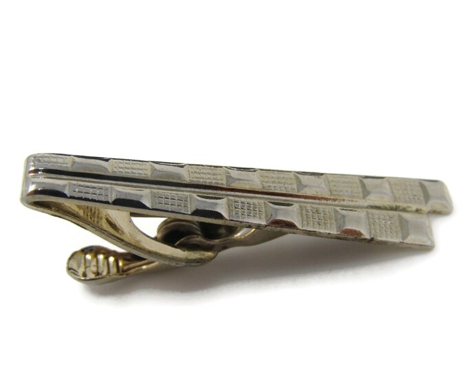 Waffle Texture Tie Clip Tie Bar: Vintage Gold Tone - Stand Out from the Crowd with Class