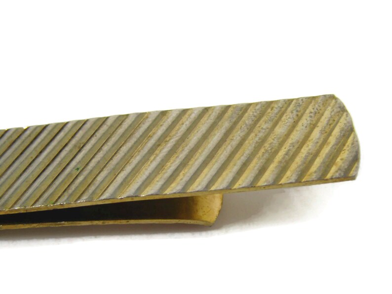 Cool Tie Bar Tie Clip Vintage Diagonal Ridge Gold Tone
