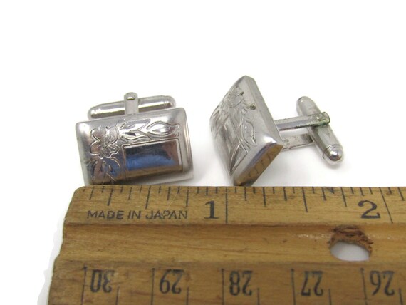 Flower Leaf Etch Men's Cufflinks: Vintage Silver Tone - Stand Out from the Crowd with Class View 6