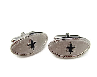 Vintage Cufflinks for Men: Fleur De Lis Lily Beautiful Textured Silver Tone