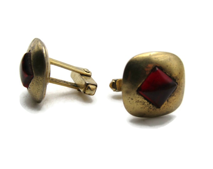 Red Diamond Shape Stone Inlay Rounded Square Cuff Links Men's Jewelry Gold Tone