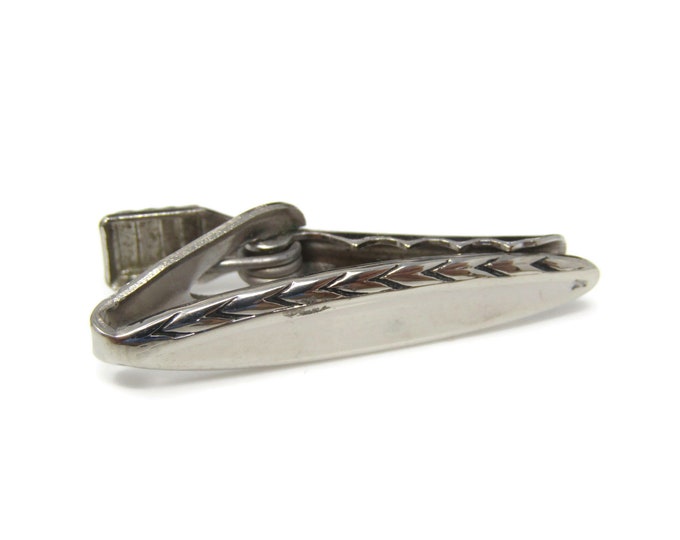 Rounded Interesting Top Border Tie Clip Tie Bar: Vintage Silver Tone - Stand Out from the Crowd with Class