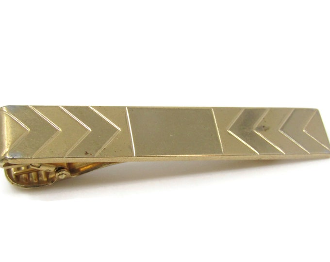 Pointed Arrows Tie Bar Clip Vintage Gold Tone Stand Out w/ Style Fit In with Class