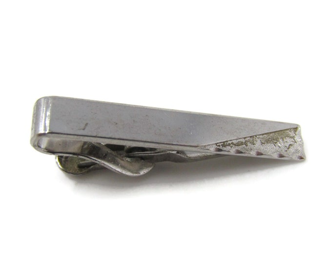 Textured Corner Tie Clip Tie Bar: Vintage Sterling Tone - Stand Out from the Crowd with Class