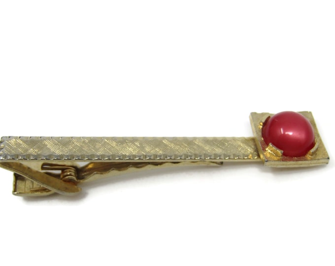 Pink Accent Textured Body Tie Clip Bar Gold Tone Vintage Men's Jewelry Nice Design