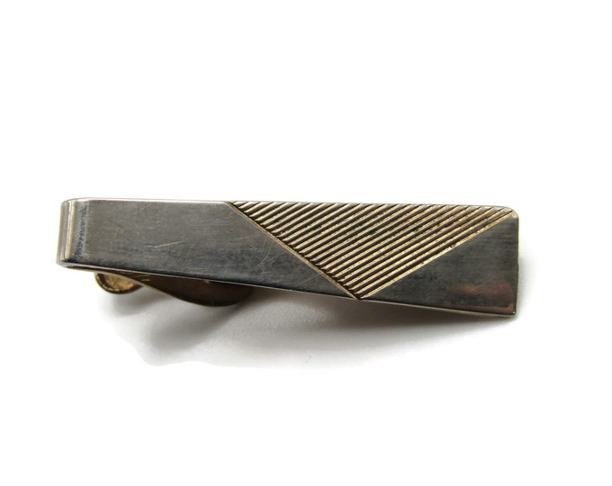 Geometric Triangles Etched Line Pattern Gold Tone Tapered Design Tie Clip Tie Bar Men's Jewelry