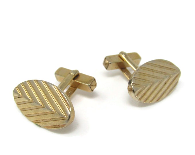 Pointed Chevron Design Cufflinks Nice Design Gold Tone Vintage Men's Jewelry