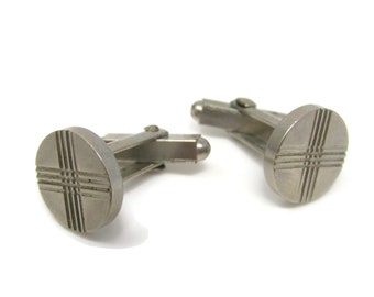 Vintage Etched Circle Cufflinks - Men's Jewelry