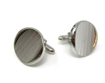 Vintage Silver Tone Cufflinks: Circle Indent Grooves Design