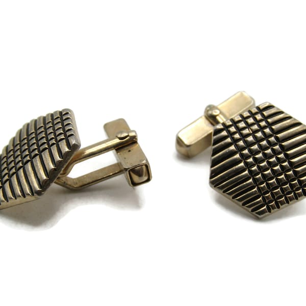 Textured Line Design Pentagram Cuff Links Men's Jewelry Gold Tone