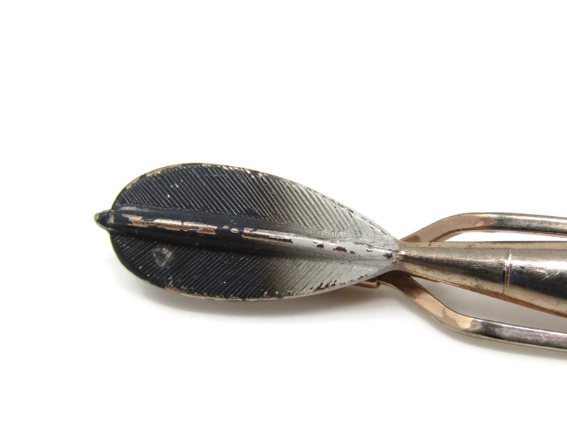 Throwing Dart Tie Clip Bar Gold Tone Vintage Men/'s Jewelry Nice Design Made in England
