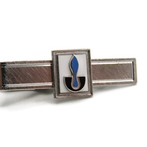 Abstract Graphic Center Stone Inlay Textured Silver Tone Tie Clip Tie Bar Men&#39;s Jewelry