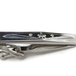Fleur de Lis Tie Clip Tie Bar: Vintage Silver Tone - Stand Out from the Crowd with Class