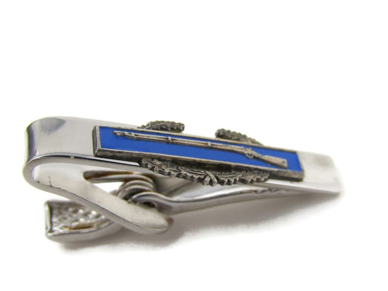 Rifle Marksmanship Tie Bar Clip Silver Tone Stand Out w Style Fit In with Class