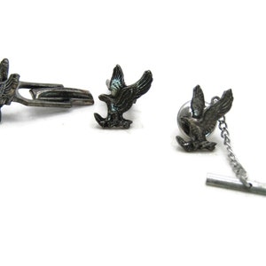 Eagle Cuff Links and Pin With Chain Set Silver Tone