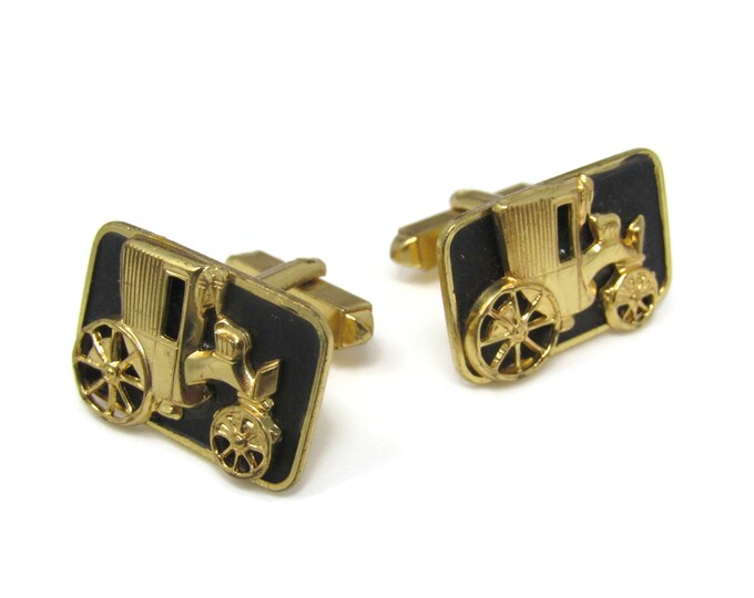 Antique Car Carriage Men's Cufflinks: Vintage Gold Tone - Stand Out from the Crowd with Class