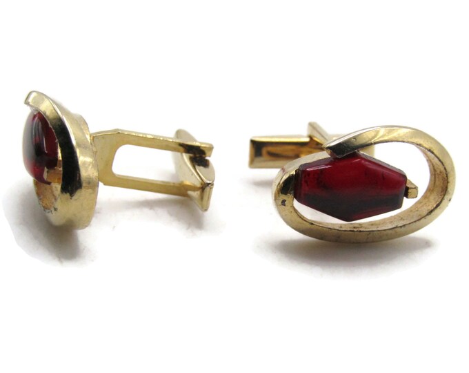 Red Stone And Swirl Oval Cuff Links Men's Jewelry Gold Tone