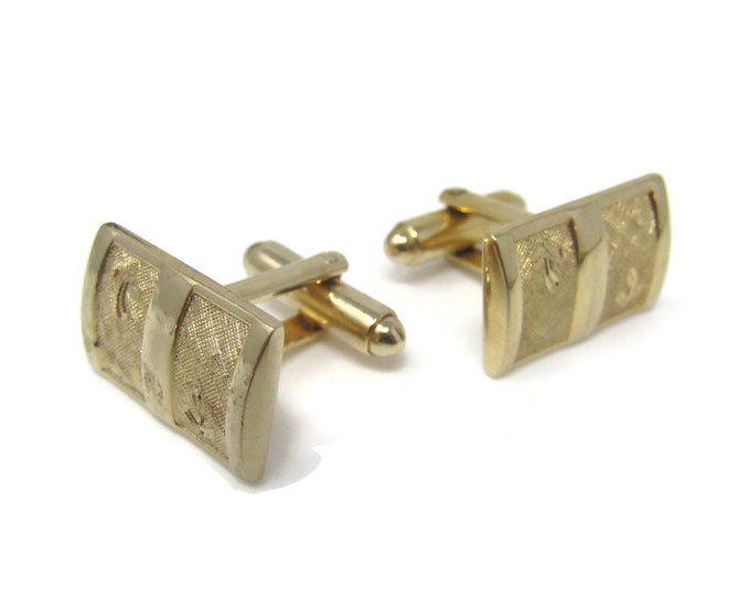 Flower Etches Cufflinks for Men: Vintage Gold Tone - Stand Out from the Crowd with Class