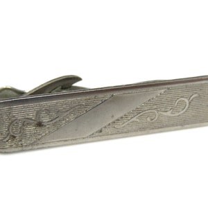 Vine Swirl Tie Clip Tie Bar: Vintage Silver Tone - Stand Out from the Crowd with Class