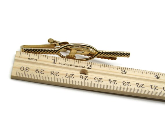 Vintage Gold Tone Tie Clip: Initial P Monogram, D… - image 4