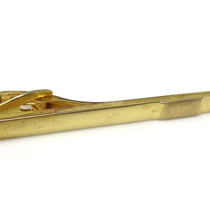 Interesting Bump Tie Clip Tie Bar: Vintage Gold Tone - Stand Out from the Crowd with Class
