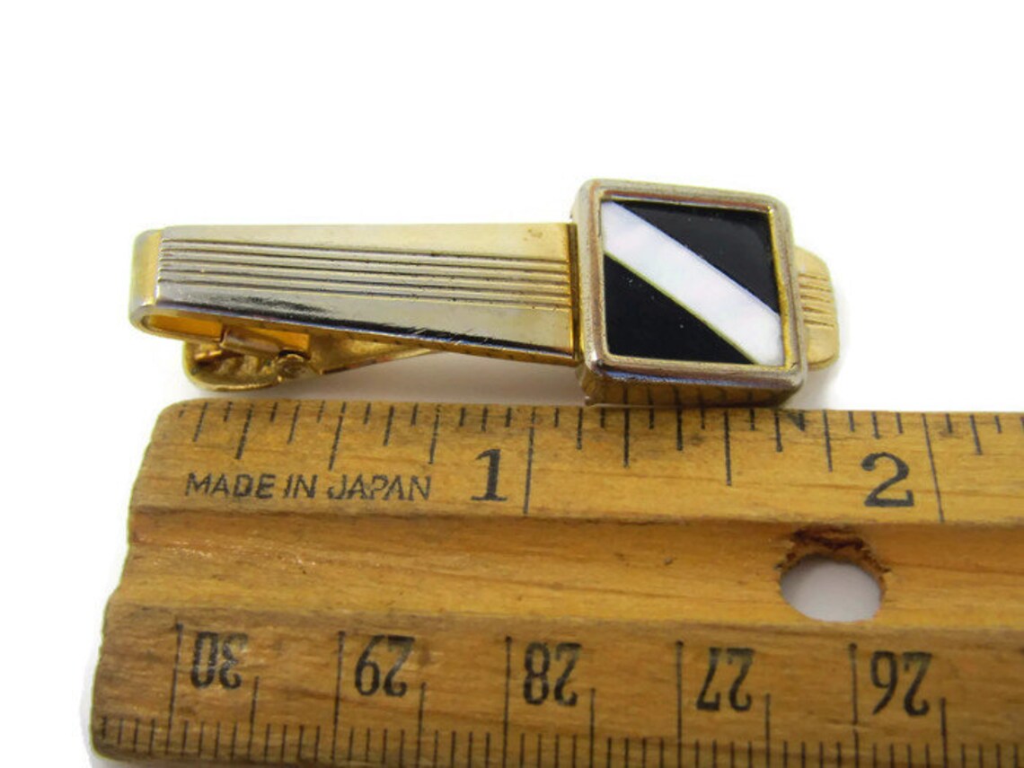 Art Deco Mother of Pearl & Black Rectangle Jaw Clip main image 1