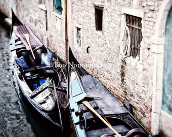 Gondola Print, Venice Italy Photography, Gondola Picture, Italy Photography, Travel Wall Art, Pictures of Italy, Venice Canal Photo