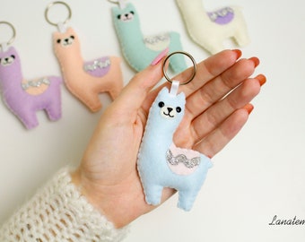 Llama stuffed, drama Llama Keychain. charm Llama Gift, alpaca keychain, stuffed animals, pastel key chain, gift for sister, funny keyring