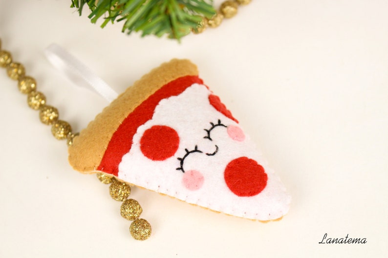 Pizza Felt Ornament. Felt Food. Funny Christmas Ornament. Felt Gift. Pizza Lover. Best Friend Gift. Handmade Felt Christmas Decorations image 4