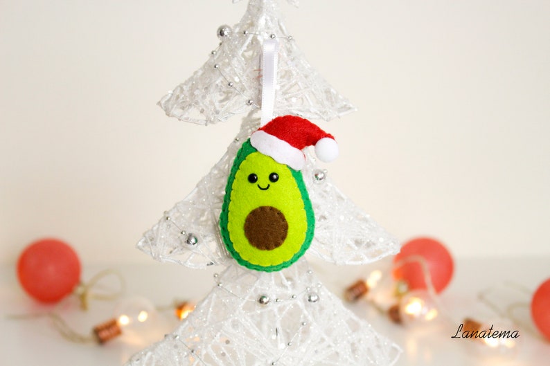 Couples ornament Avocado. Christmas Couples gift. Avocado ornament. best friend gift. girlfriend gift for him funny gift mr and mrs ornament image 3