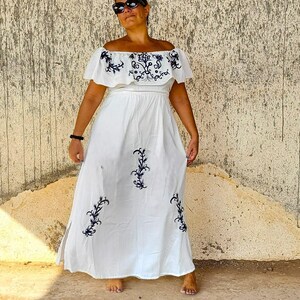 White off the shoulder dress casual online