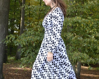 Robe longue boho en coton féerique, robe modeste à manches longues à manches longues et col en V, robe Maxi Boho noire et blanche, robe longue gitane fluide