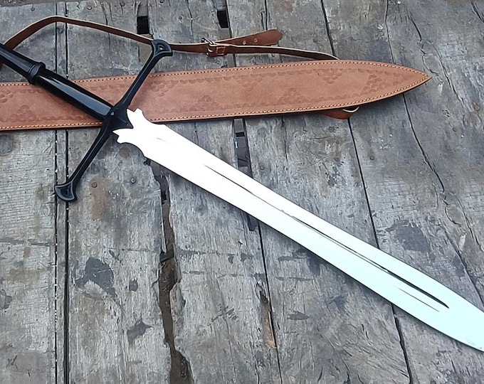 Handcrafted Medieval Longsword with Leather Sheath
