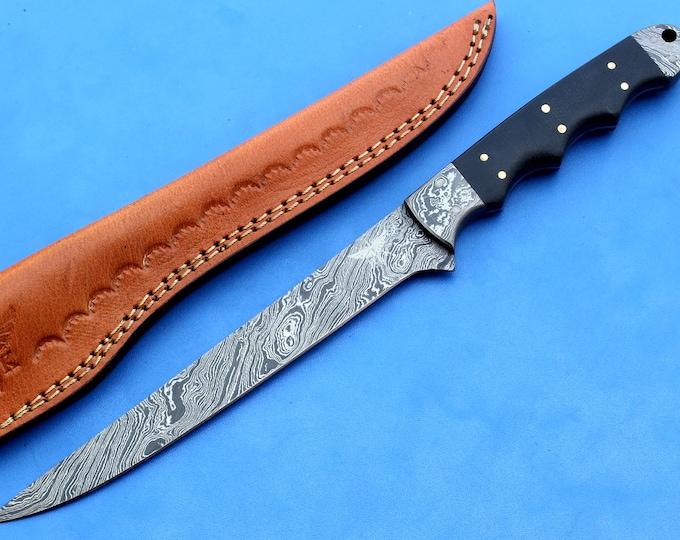 HT-22  Damascus Knife custom handmade Fillet / Boning / Bull Horn Handle / Fishing / Kitchen