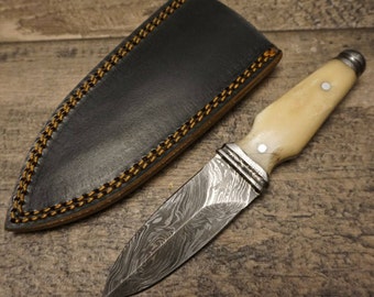 HTS 400b Bone BOOT KNIFE / 3&quot; Blade / Hand Crafted and Hand Forged/ Damascus Steel / Fire Pattern / Clip Sheath