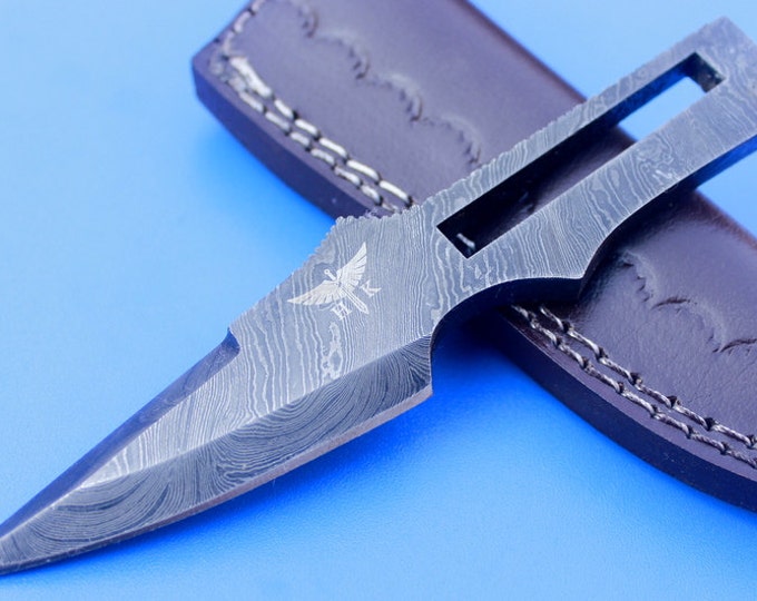HTK-49  Damascus Knife custom handmade Neck Knife / Great quality