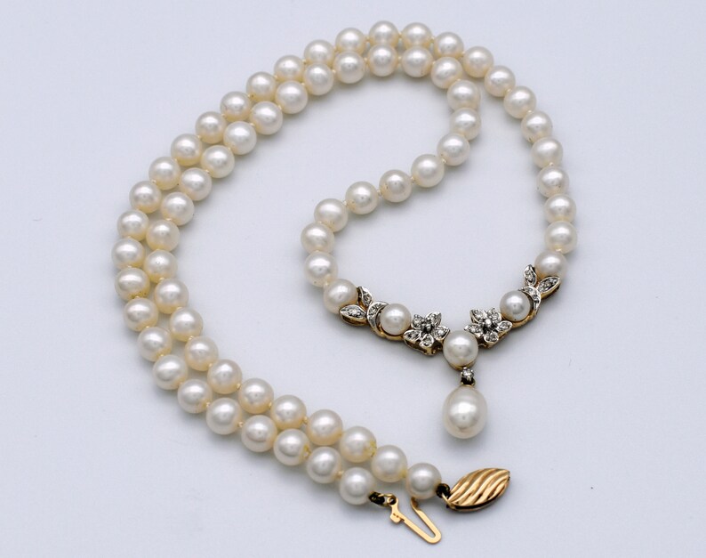 Classic 60's pearls diamonds 14k floral bib, elegant yellow gold & gemstones 17 Y necklace image 7