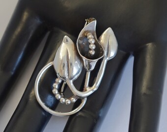 60's Modernist sterling calla lily brooch, oxidized 925 silver abstract flower & leaves pin