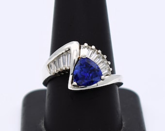 80's sterling sapphire & diamond cubic zirconia size 10 cocktail ring, striking 925 silver CZ bling ring