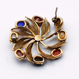 40's Egyptian Revival B-M Co gold filled pinwheel brooch, gemstone scarabs 12k GF filigree flower pin image 3
