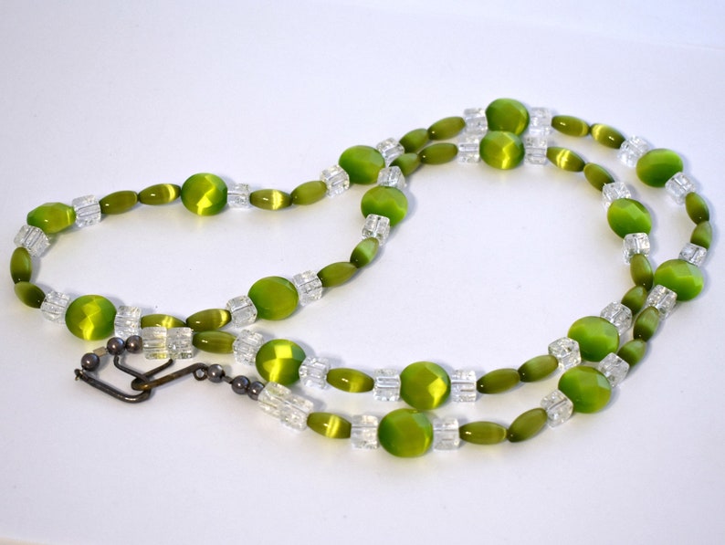 Mod 60's neon green cats eye crackle glass sterling necklace, psychedelic 925 silver beaded statement image 9