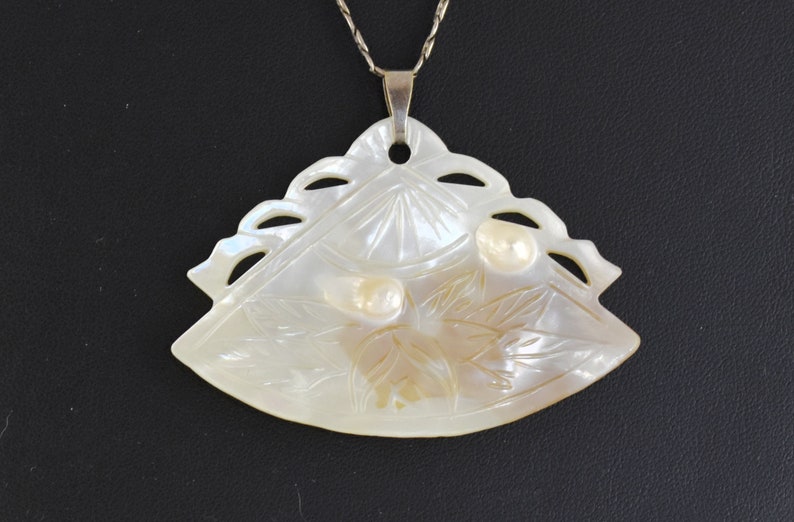 60's blister pearl MOP 925 silver fan pendant, boho carved Mother of Pearl sterling mariner chain necklace image 10