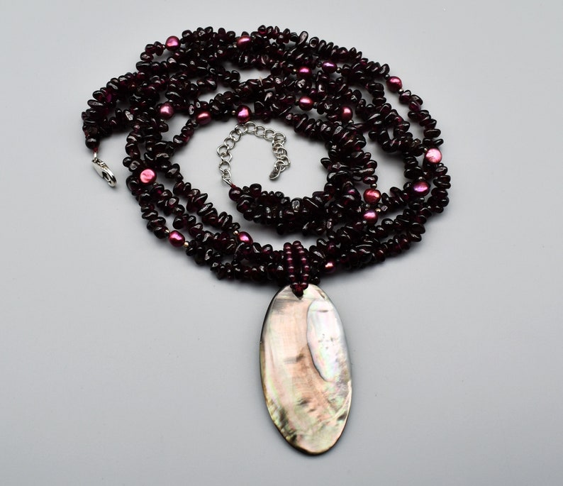 90's garnet pearl 925 sterling silver LUC 3 strand torsade necklace, big detachable abalone shell pendant image 2