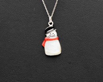 90's sterling MOP enamel smiling snowman pendant, cute SU 925 silver Mother of Pearl kitsch necklace