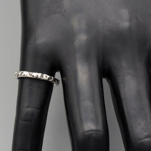 Vintage Silpada Sterling Silver Leaf Band, Oxidized Boho Ring Size 5